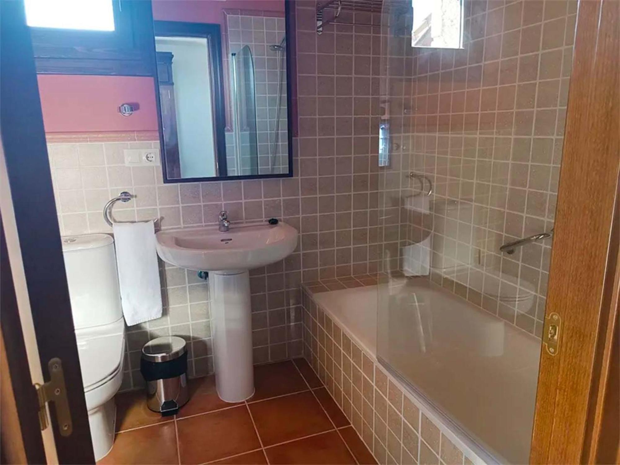 Apartamentos Jaca Badaguas 3000 Екстериор снимка