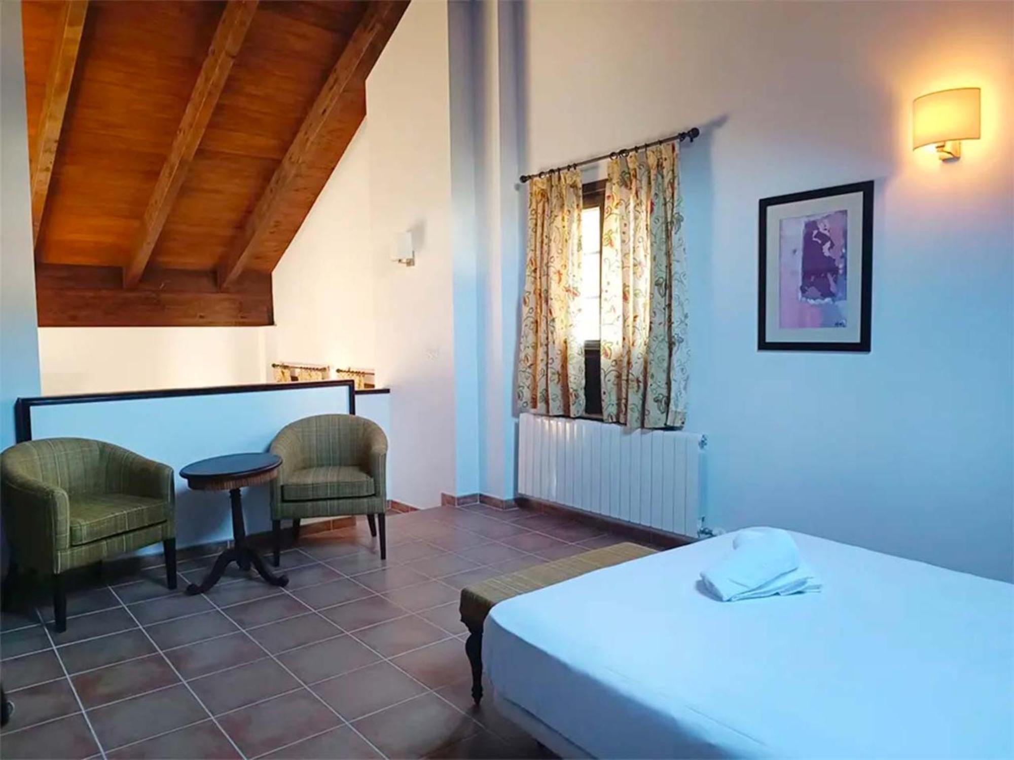 Apartamentos Jaca Badaguas 3000 Екстериор снимка
