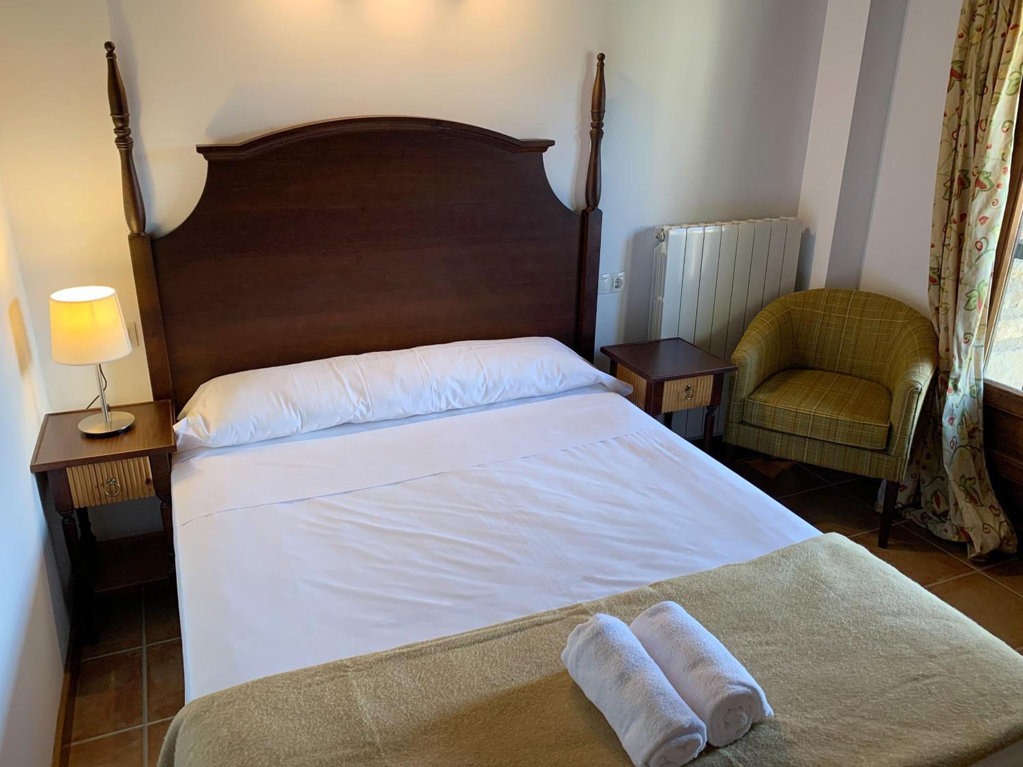 Apartamentos Jaca Badaguas 3000 Екстериор снимка